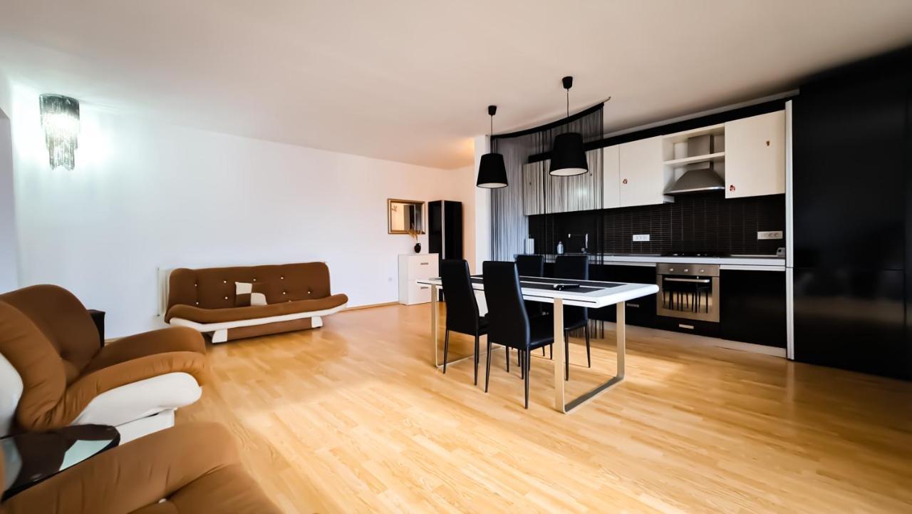 Dor De Mare - Apartments Singapore - Huge Terrace - Seaview - 150M From The Beach ! Năvodari Buitenkant foto