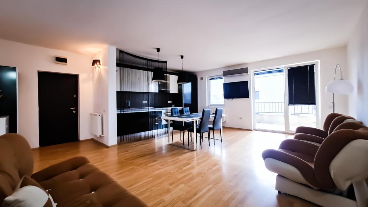 Dor De Mare - Apartments Singapore - Huge Terrace - Seaview - 150M From The Beach ! Năvodari Buitenkant foto